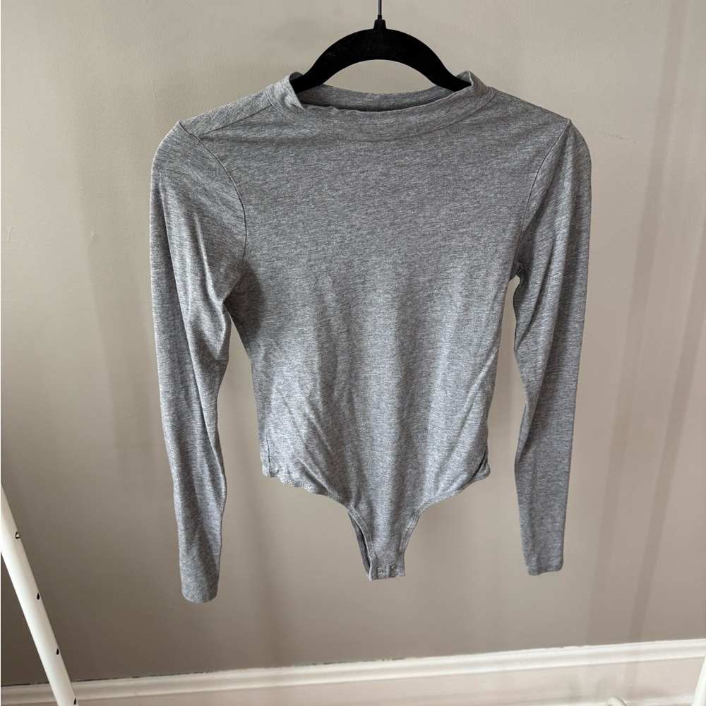 Fashion Nova Heather Gray Long Sleeve Crewneck Bodysuit